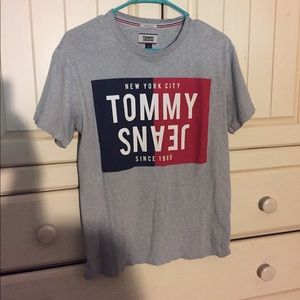 Tommy Hilfiger T